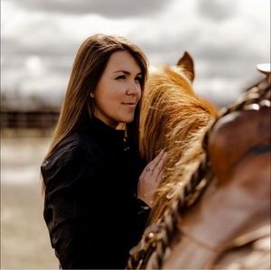 Meet your Posher, Dani